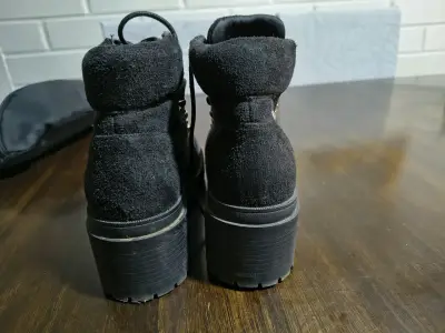 Botines negros de gamuza - miniatura 2