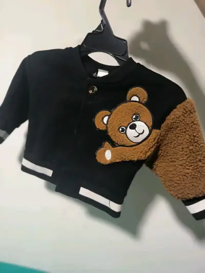 Camisa blanca a lunares para niños - miniatura 3