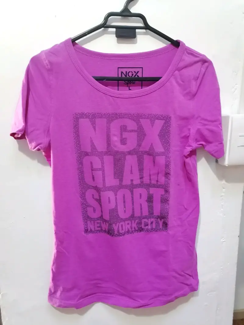 Polera rosa NGX Glam Sport