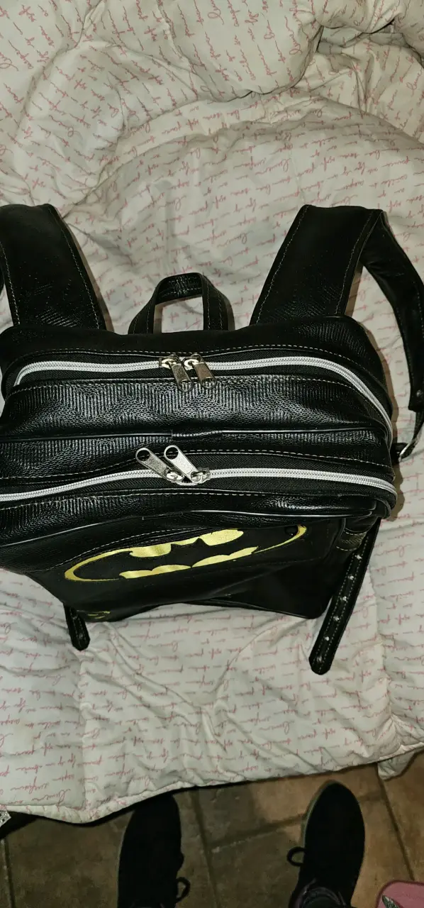 Mochila negra Batman - 2