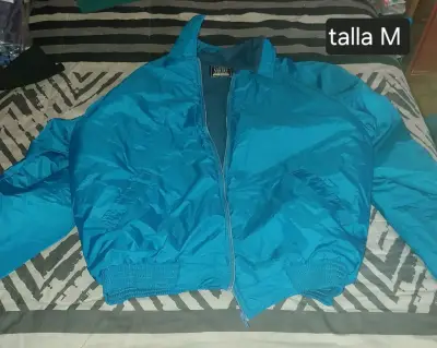 Chaqueta azul talla M - miniatura 1