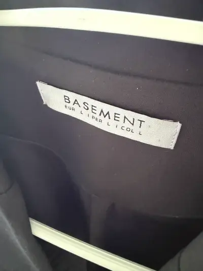 Chaleco sin mangas negro Basement - miniatura 2