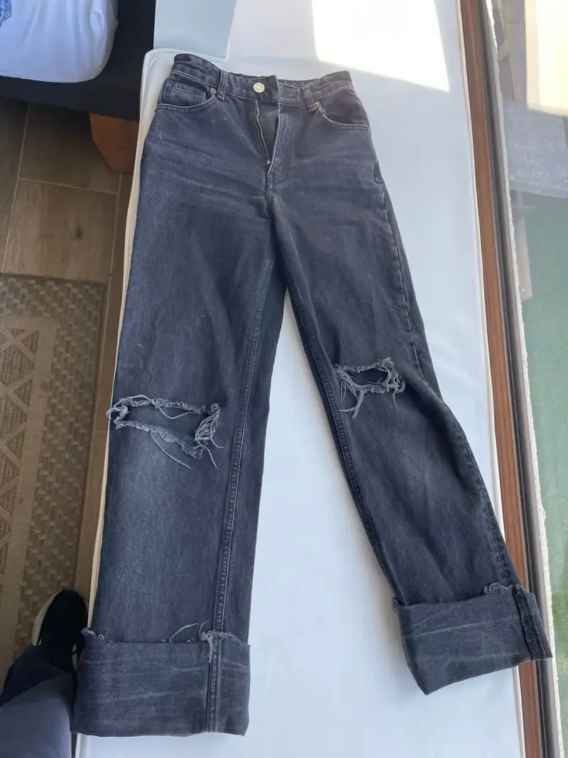 Jeans negros tiro alto mujer talla 32 (Zara)