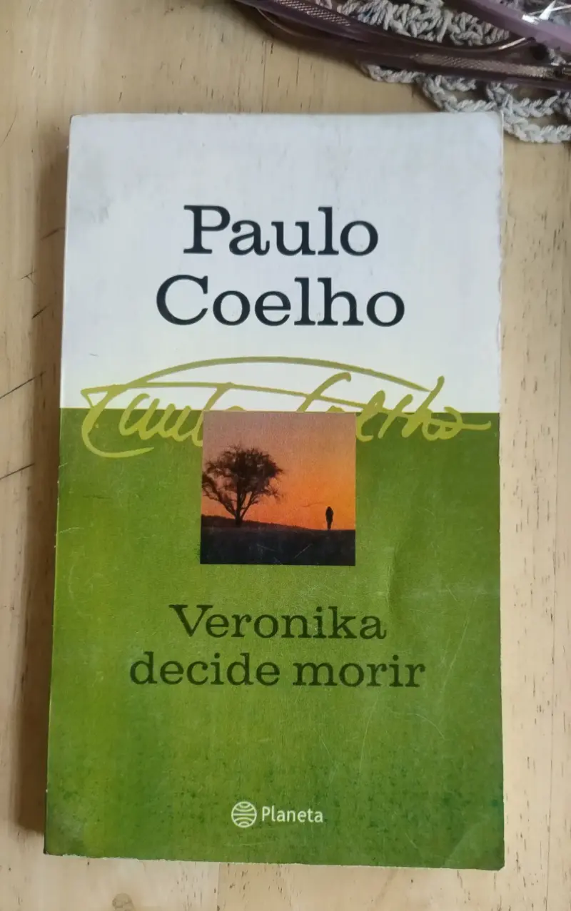 Veronika decide morir.
