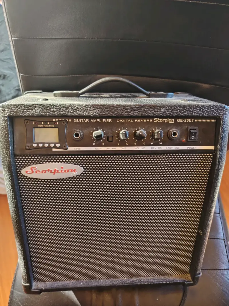 Amplificador Scorpion GE-20ET - 3