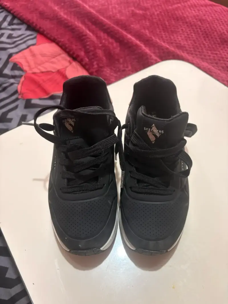 Zapatillas negras Skechers - 2