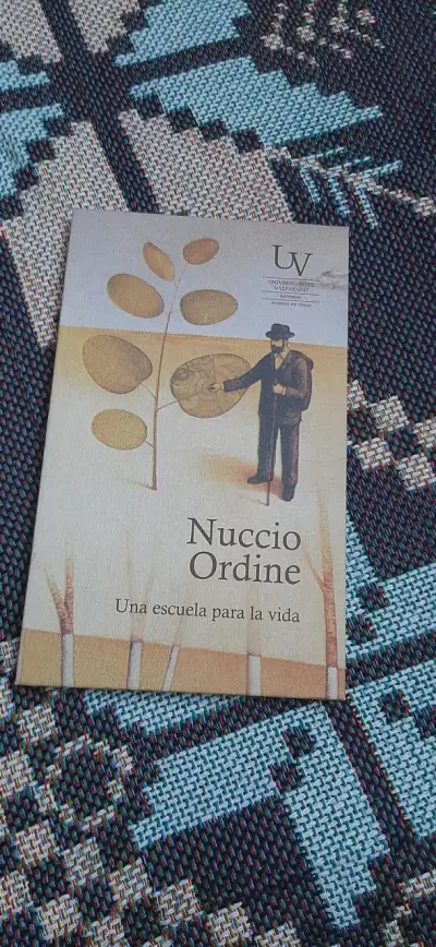Libro 'Una escuela para la vida' - miniatura 1