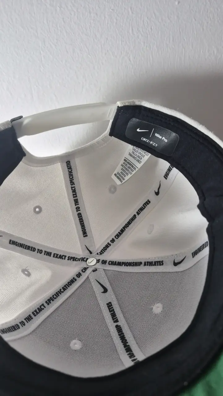 Gorra Nike Blanca - 6