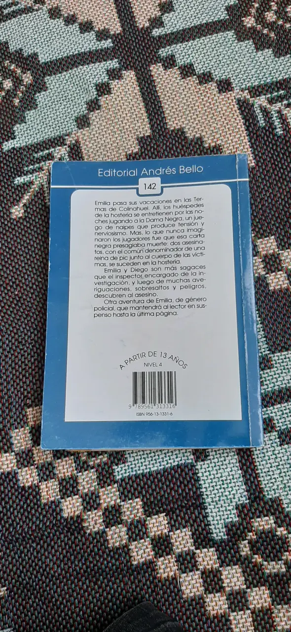 Libro 'Emilia y la dama negra' - 2