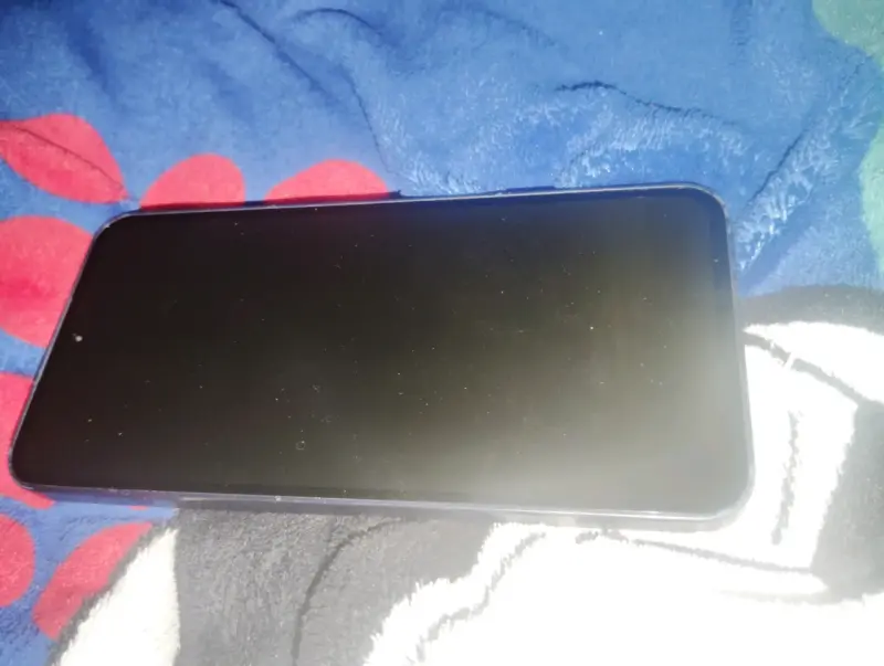Teléfono Samsung gris oscuro - 2