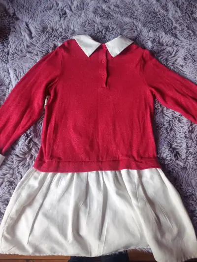 Vestido infantil rojo con oso - miniatura 3