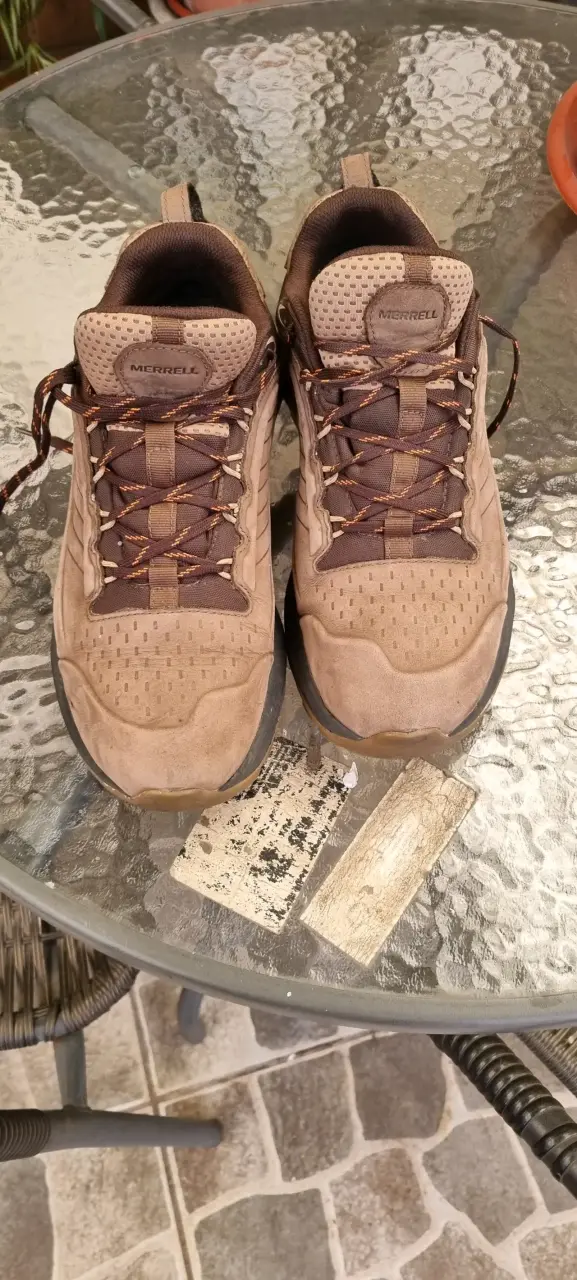 Zapatillas Merrel talla 10.5 usa - 2