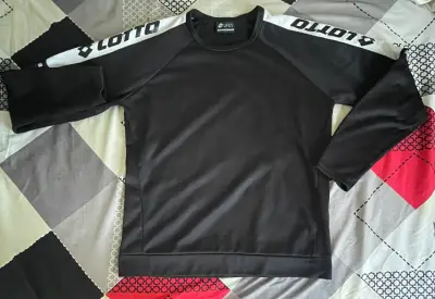 Polerón negro Lotto unisex - miniatura 1