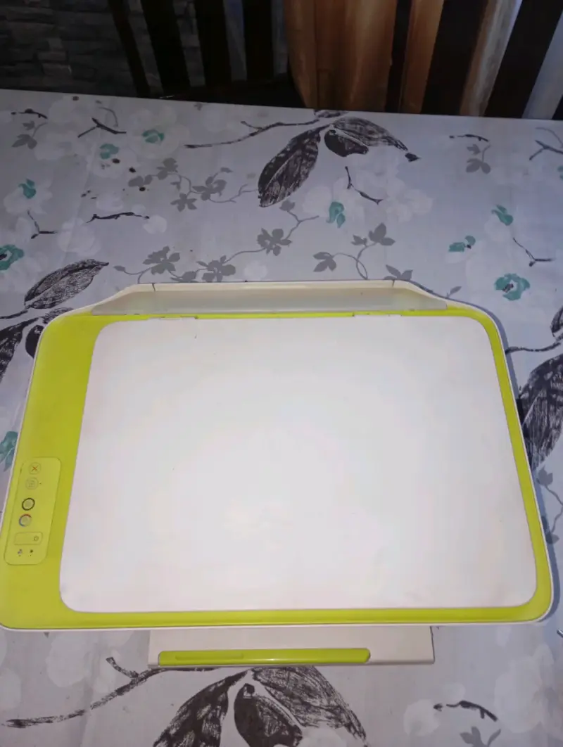 Impresora HP DeskJet 1050 - 4