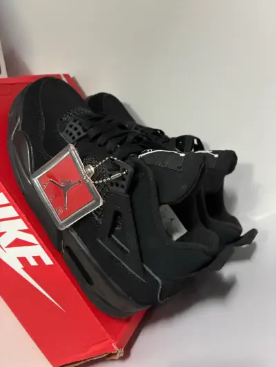 Jordan retro 4 black cat - miniatura 2
