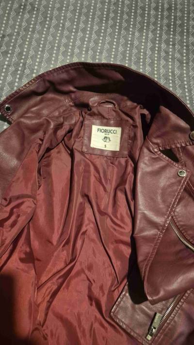 Chaquetas de felpa beige. Corderito y ecocuero - miniatura 6