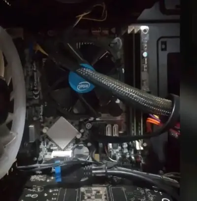 Placa madre + procesador + ram - miniatura 3