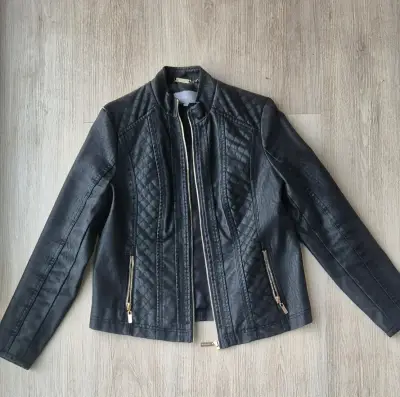 Chaqueta negra ecocuero mujer - miniatura 1