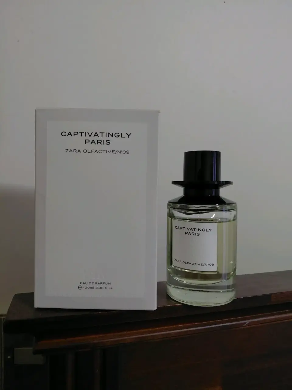 Perfume Captivatingly Paris Zara - $27.000 | Pulga