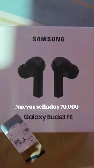 Audífonos Samsung Galaxy Buds3 FE - miniatura 1