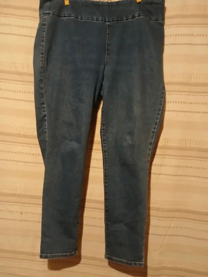 Jeans azul oscuro mujer