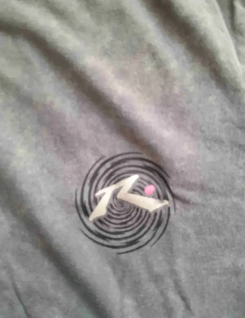 Pack de polera de colo colo y Ripcurl - 5