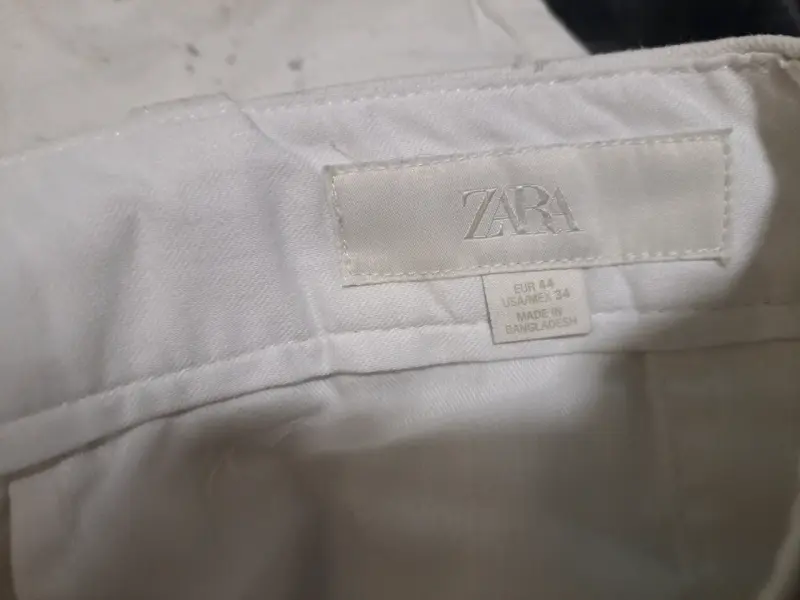 Pantalón Blanco de Zara - 3