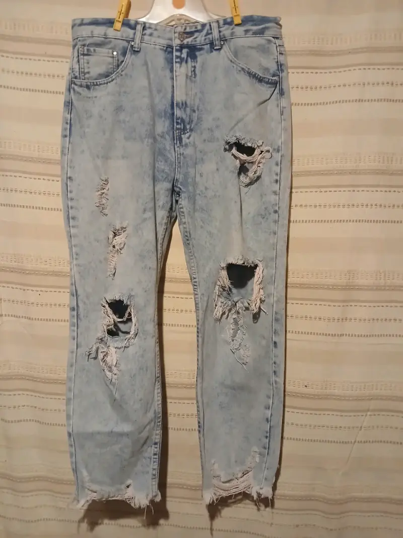 Jeans azul desgastados