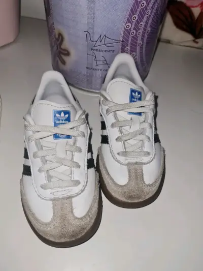 Zapatillas deportivas Adidas samba blancas - miniatura 1