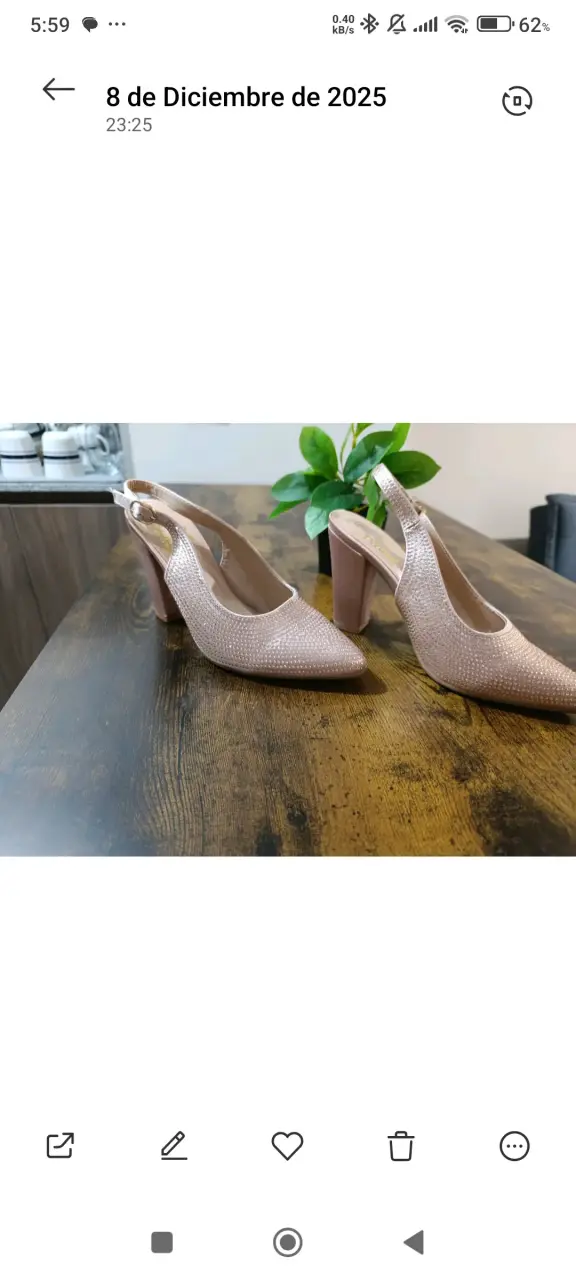 Zapatos rosados con brillo - 2