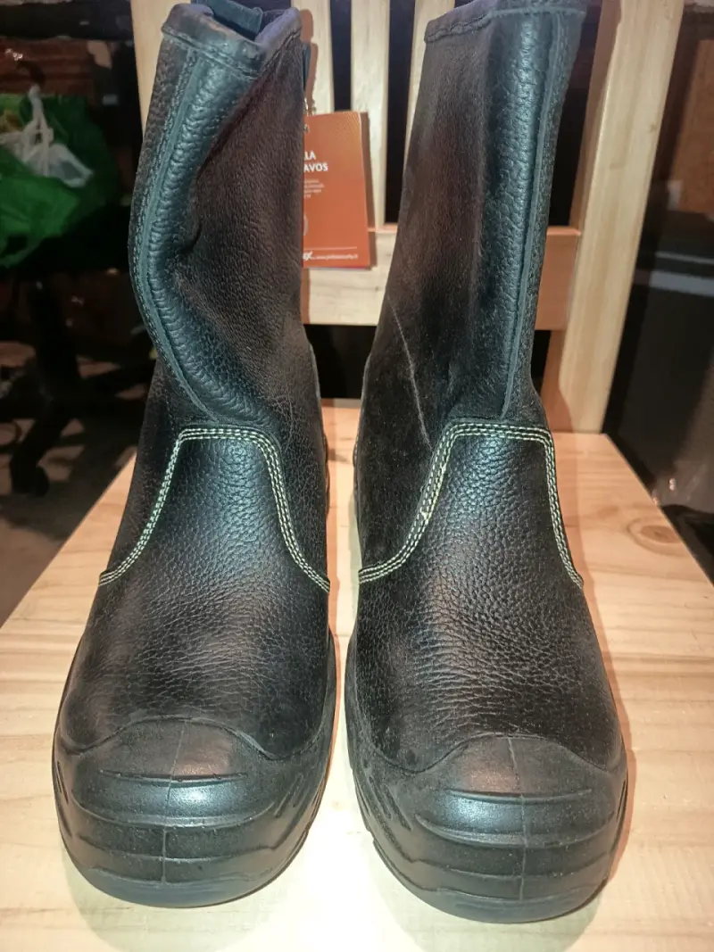 Botas negras de seguridad - 3