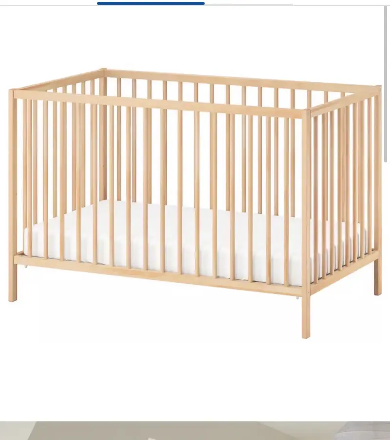 Cuna de madera