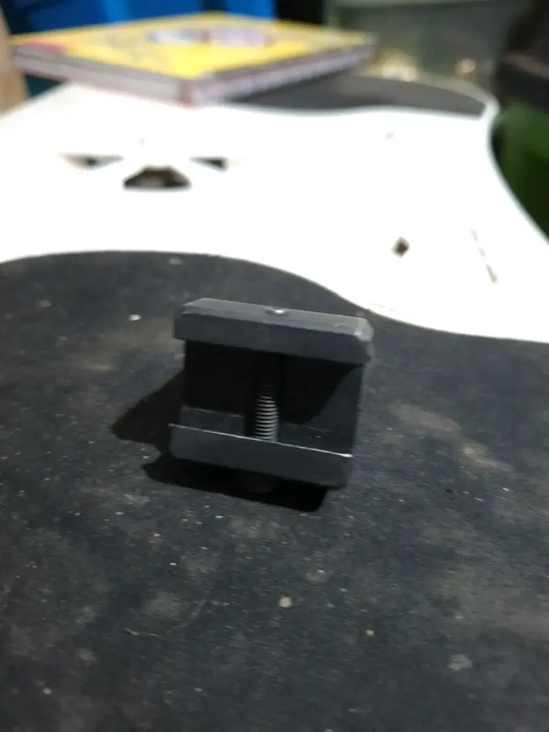 Alza Trasera Metálica Ajustable Airsoft - 4