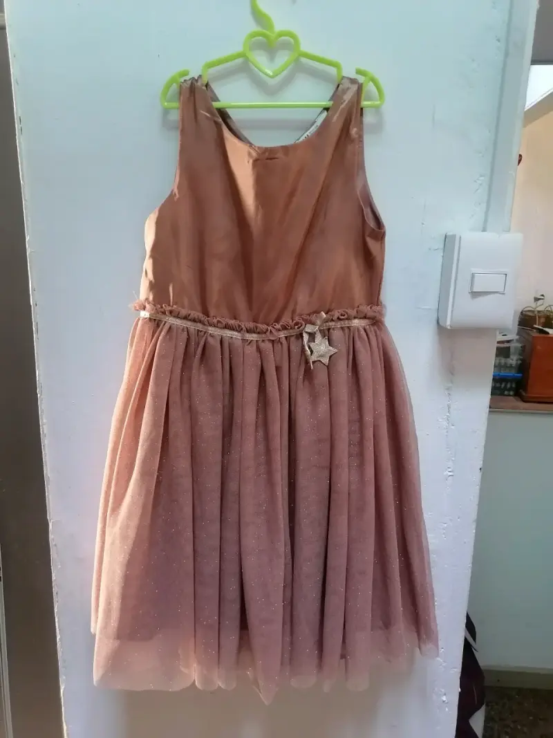 Vestido de fiesta talla 9-10 h&m, cafe con brillo.