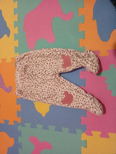 Conjunto polar rosa osito para bebé - miniatura 3