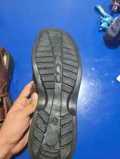 Sandalias de cuero marrón - miniatura 3