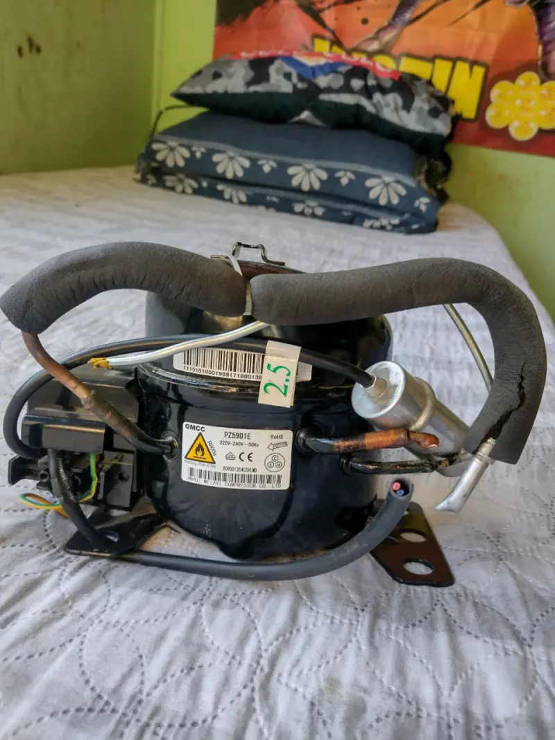 Compresor GMCC PZ59D1E refrigeración