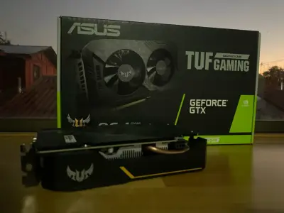 Tarjeta Gráfica ASUS TUF GTX 1650 Super - Usado - miniatura 1