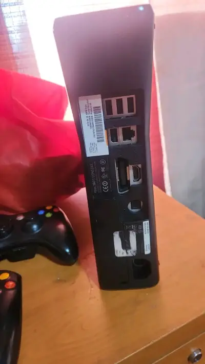 Consola Xbox 360 con juegos - miniatura 2