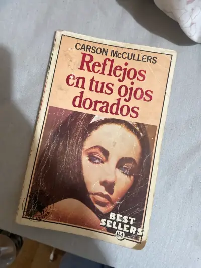 Libro Reflejos en tus ojos dorados - miniatura 1