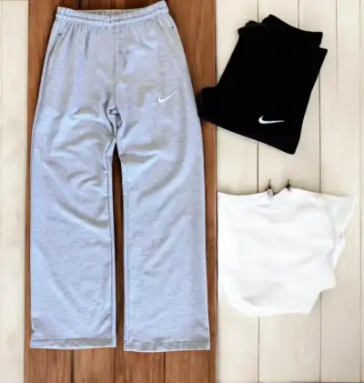 Buzo deportivo Nike gris y negro - miniatura 1