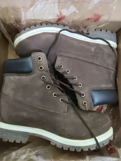 Botas de cuero marrón - miniatura 1