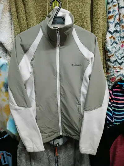 Chaqueta Columbia gris y blanca - miniatura 1