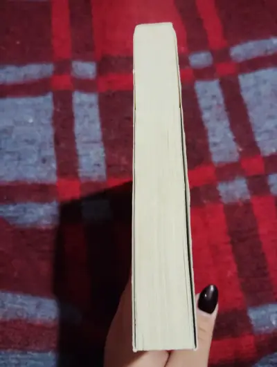 Libro 'Still With You' de Lily Del Pilar - miniatura 3