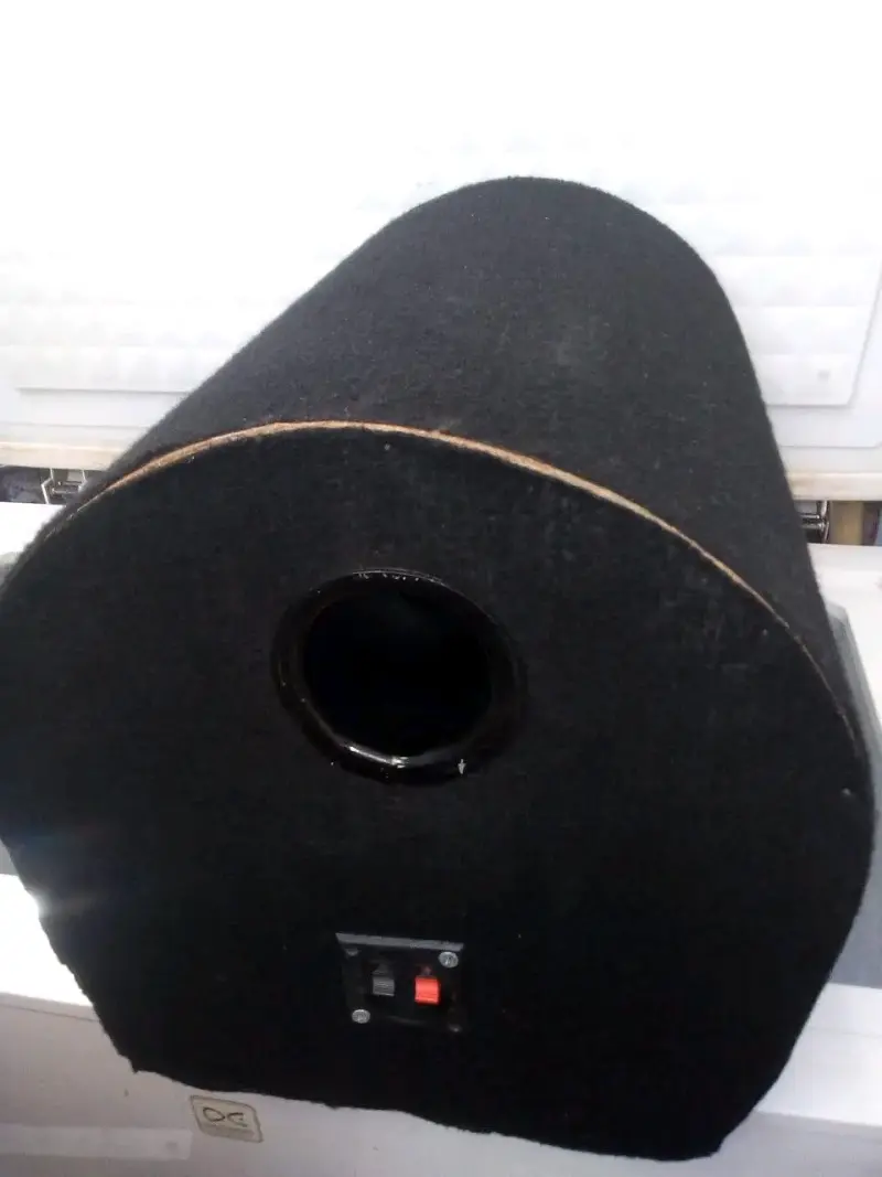 Subwoofer Kenwood con amplificador NEGOCIABLE - 5
