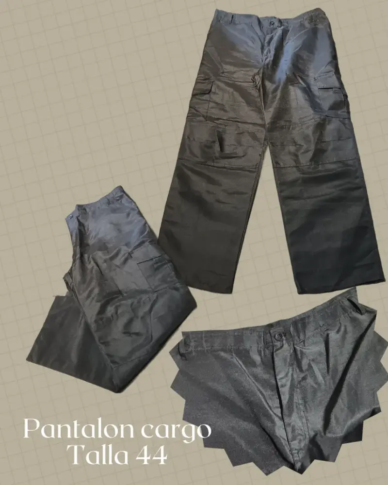 Pantalón cargo