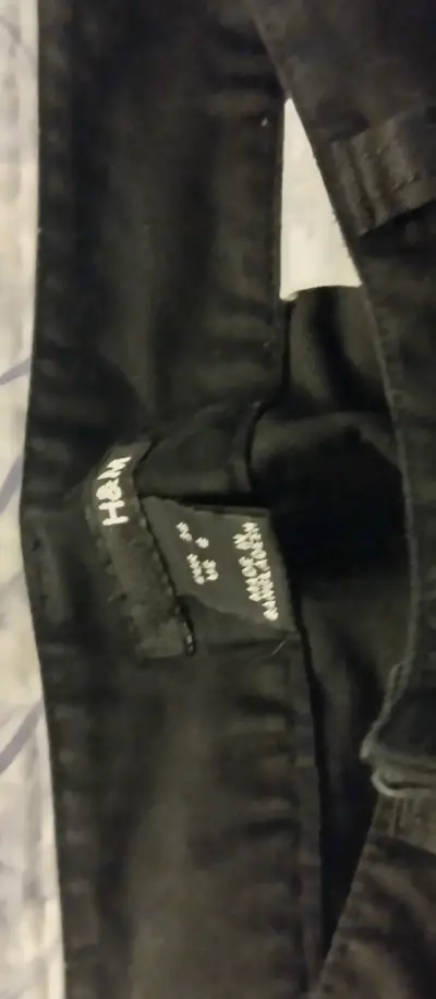Jeans negros H&M - miniatura 1