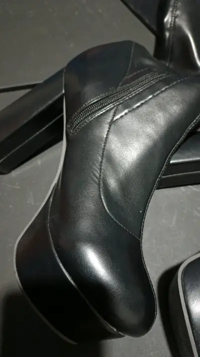 Botas Altas negras cuerina con taco - miniatura 3