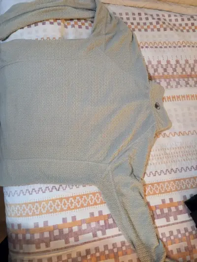 Polerón deportivo beige con cierre - miniatura 4