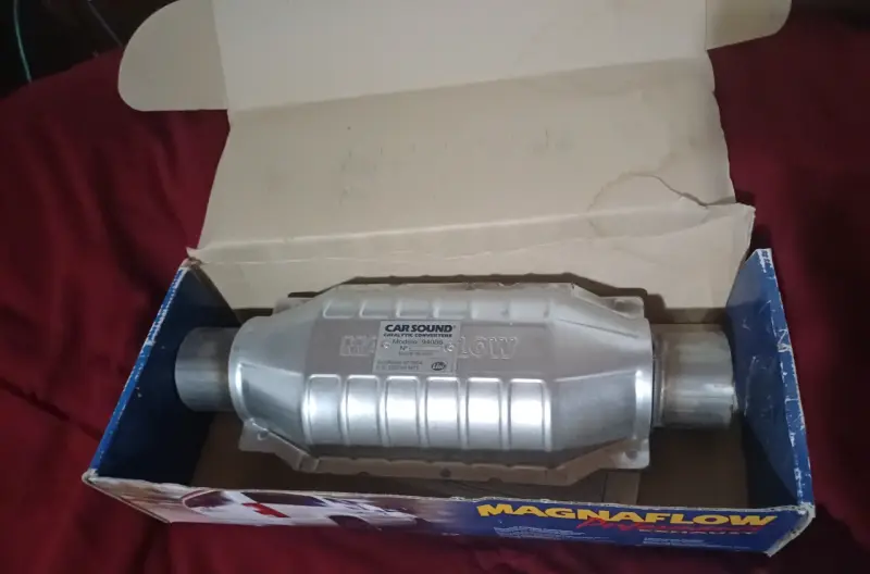 Convertidor catalítico Magnaflow - 2